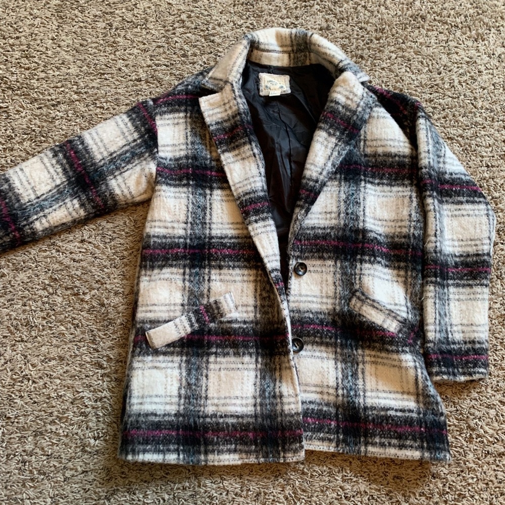 Women’s peacoat